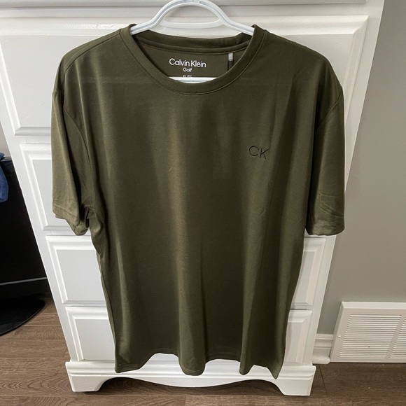 Calvin Klein T-Shirt Size XL - Picture 1 of 2